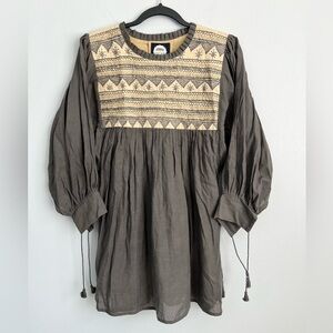 NWT! Sundance Alamwar Size XS • Freida Embroidered Grey Blouse.
